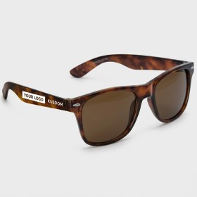 Eco-Friendly Classic Sunglasses - Brown