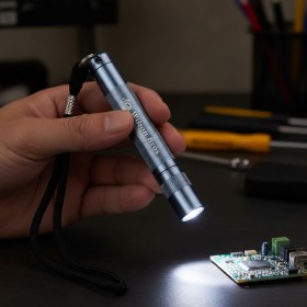 便攜式LED手電筒