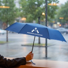 經典木柄手動折疊雨傘 - 便攜款